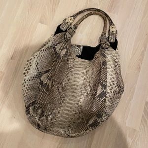 Italian snakeskin purse 👜
